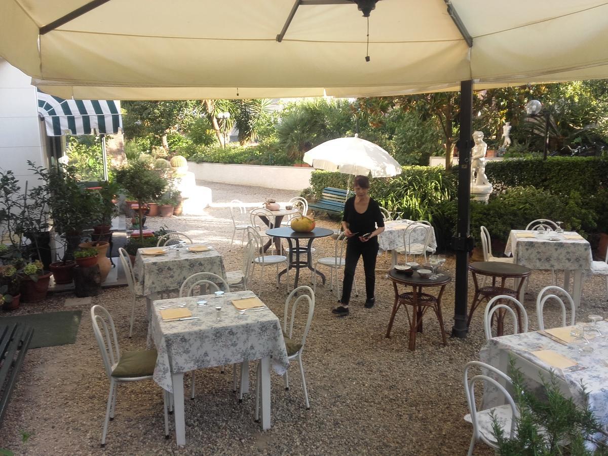 Villa Argentina 모네글리아 외부 사진